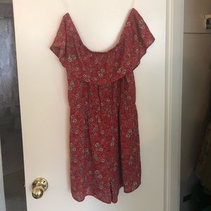 Off the Shoulder Romper - Brand Speechless Size XS
